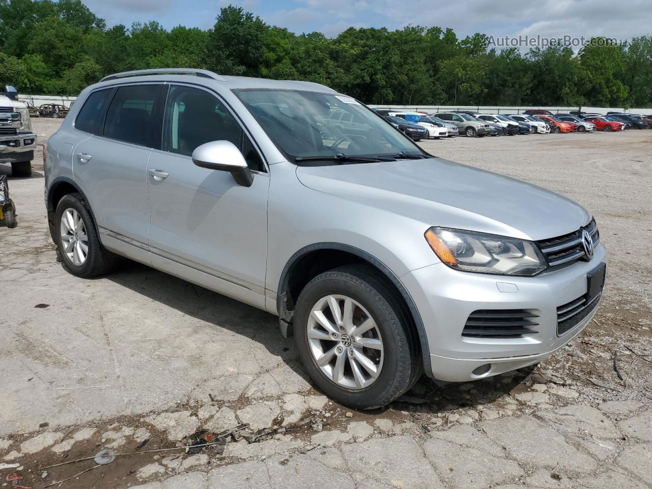 2014 Volkswagen Touareg V6 Tdi Серый vin: WVGEP9BP2ED001386