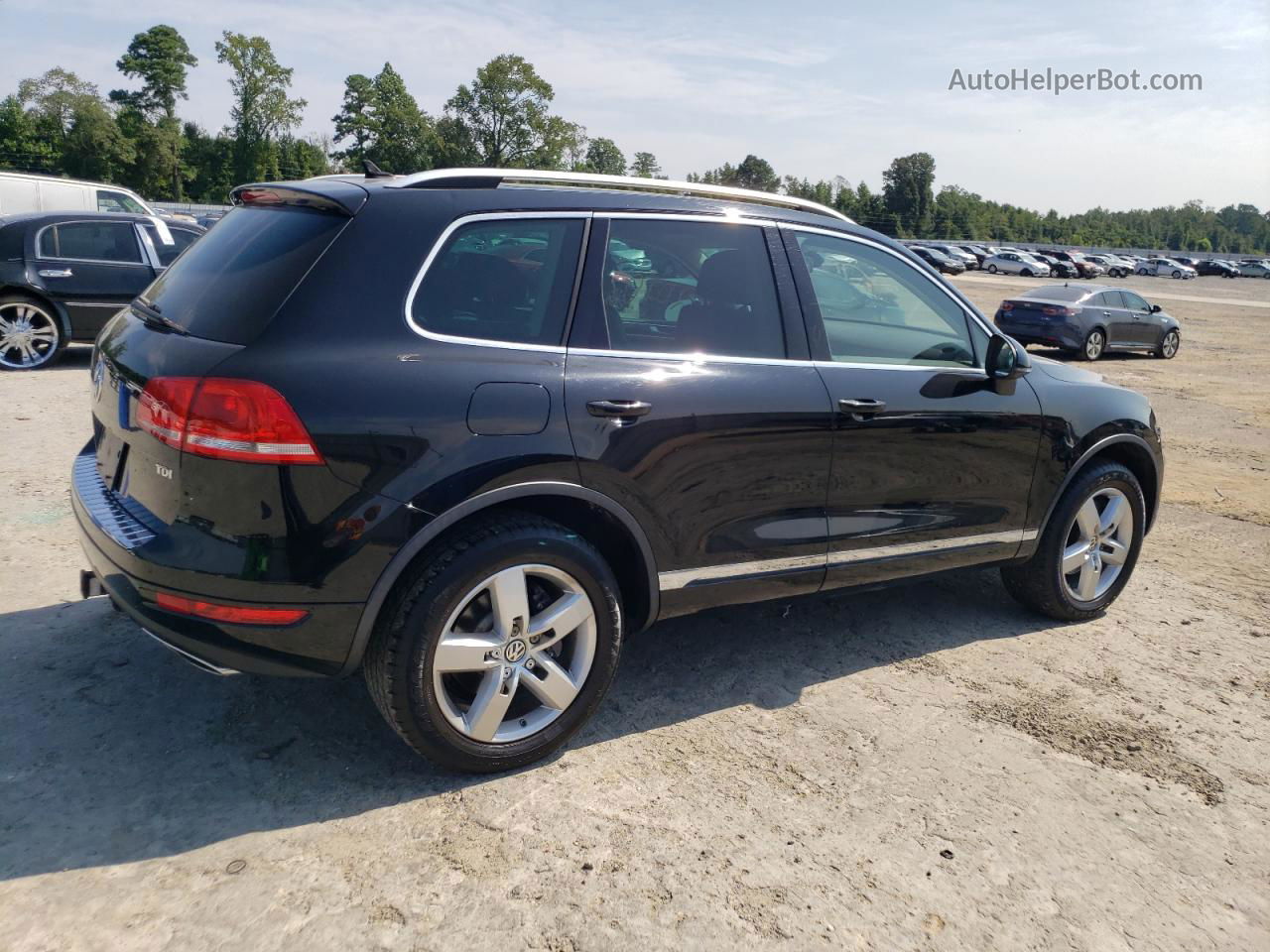 2013 Volkswagen Touareg V6 Tdi Black vin: WVGEP9BP3DD000892