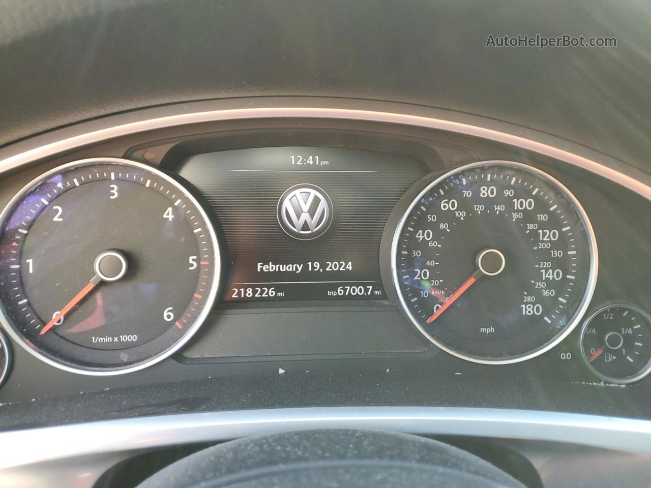 2013 Volkswagen Touareg V6 Tdi Серый vin: WVGEP9BP3DD003498