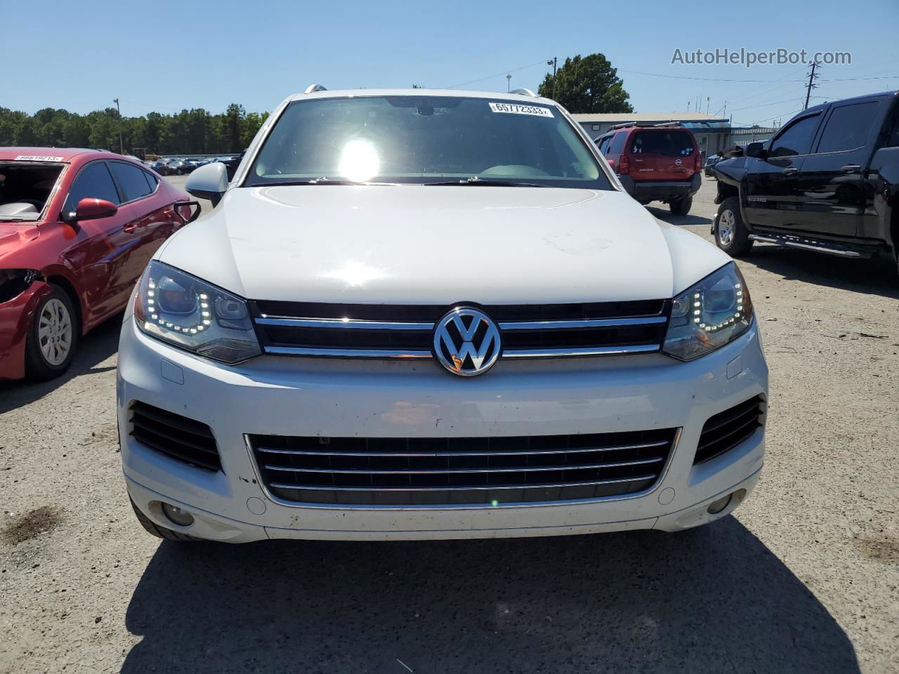 2014 Volkswagen Touareg V6 Tdi White vin: WVGEP9BP3ED005270