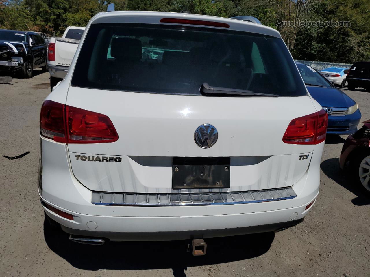 2014 Volkswagen Touareg V6 Tdi White vin: WVGEP9BP3ED005270