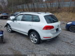 2014 Volkswagen Touareg Tdi Lux White vin: WVGEP9BP3ED010355