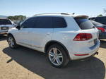 2013 Volkswagen Touareg V6 Tdi Белый vin: WVGEP9BP4DD003834