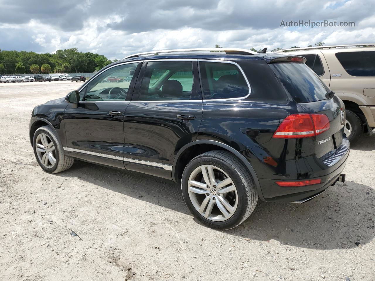 2013 Volkswagen Touareg V6 Tdi Black vin: WVGEP9BP4DD004286