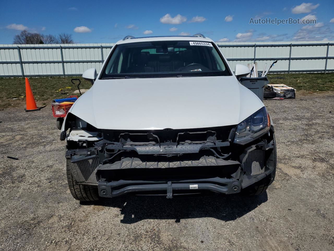 2013 Volkswagen Touareg V6 Tdi White vin: WVGEP9BP5DD003762