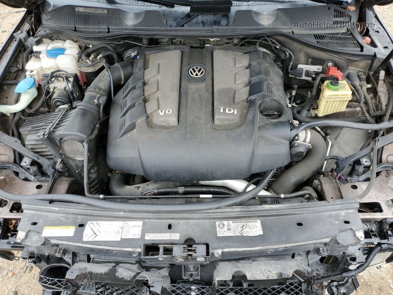2013 Volkswagen Touareg V6 Tdi Tan vin: WVGEP9BP5DD005432