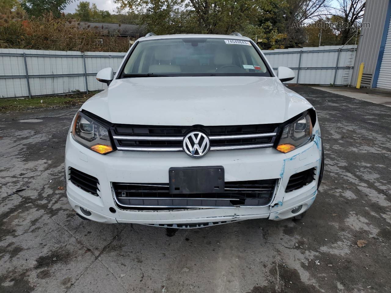 2013 Volkswagen Touareg V6 Tdi White vin: WVGEP9BP6DD006007