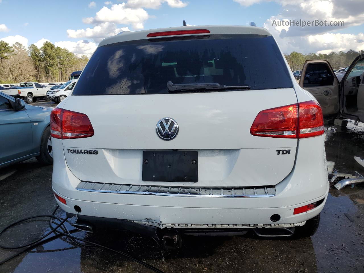 2014 Volkswagen Touareg V6 Tdi White vin: WVGEP9BP6ED013072