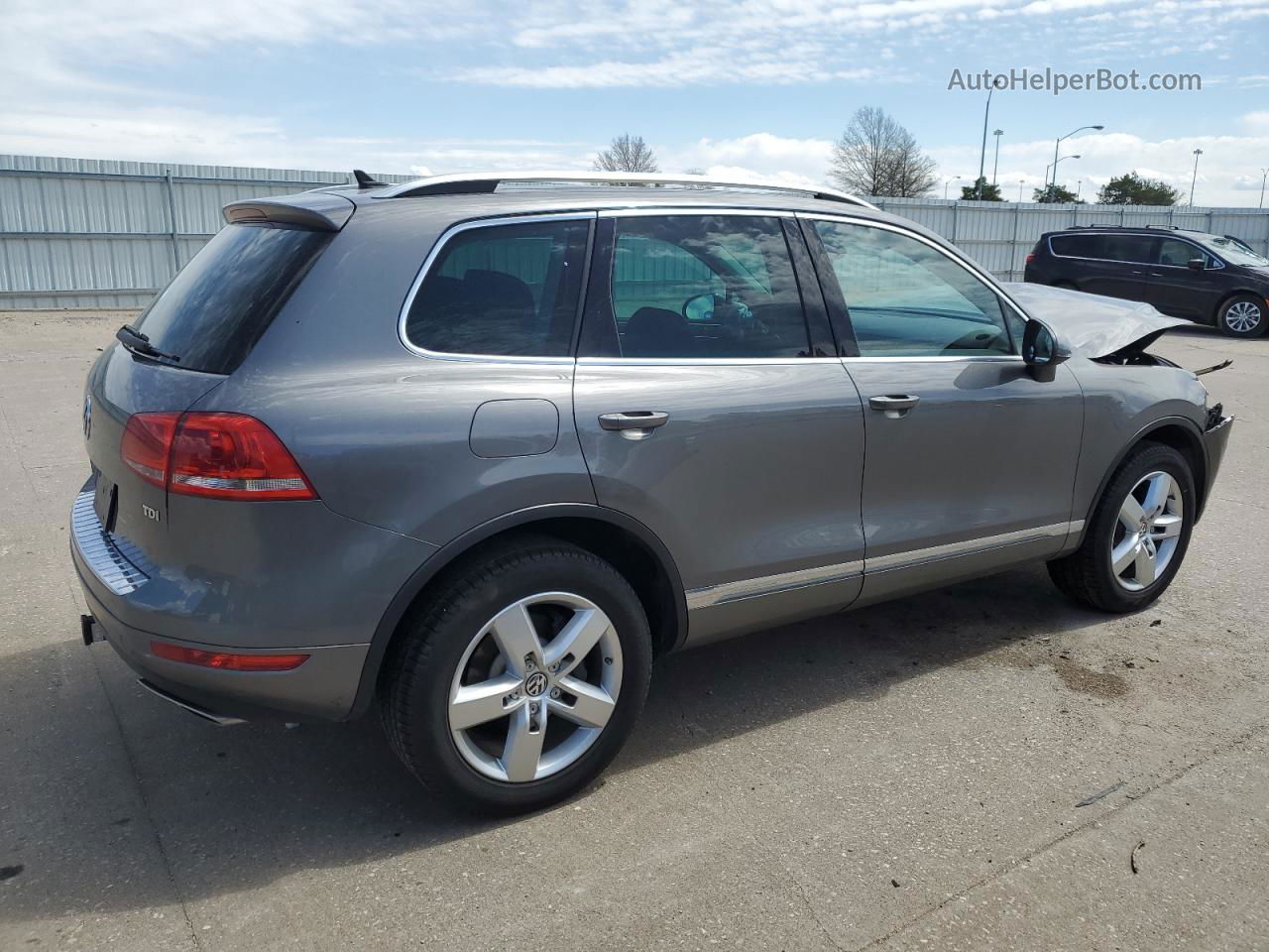 2013 Volkswagen Touareg V6 Tdi Gray vin: WVGEP9BP8DD004128