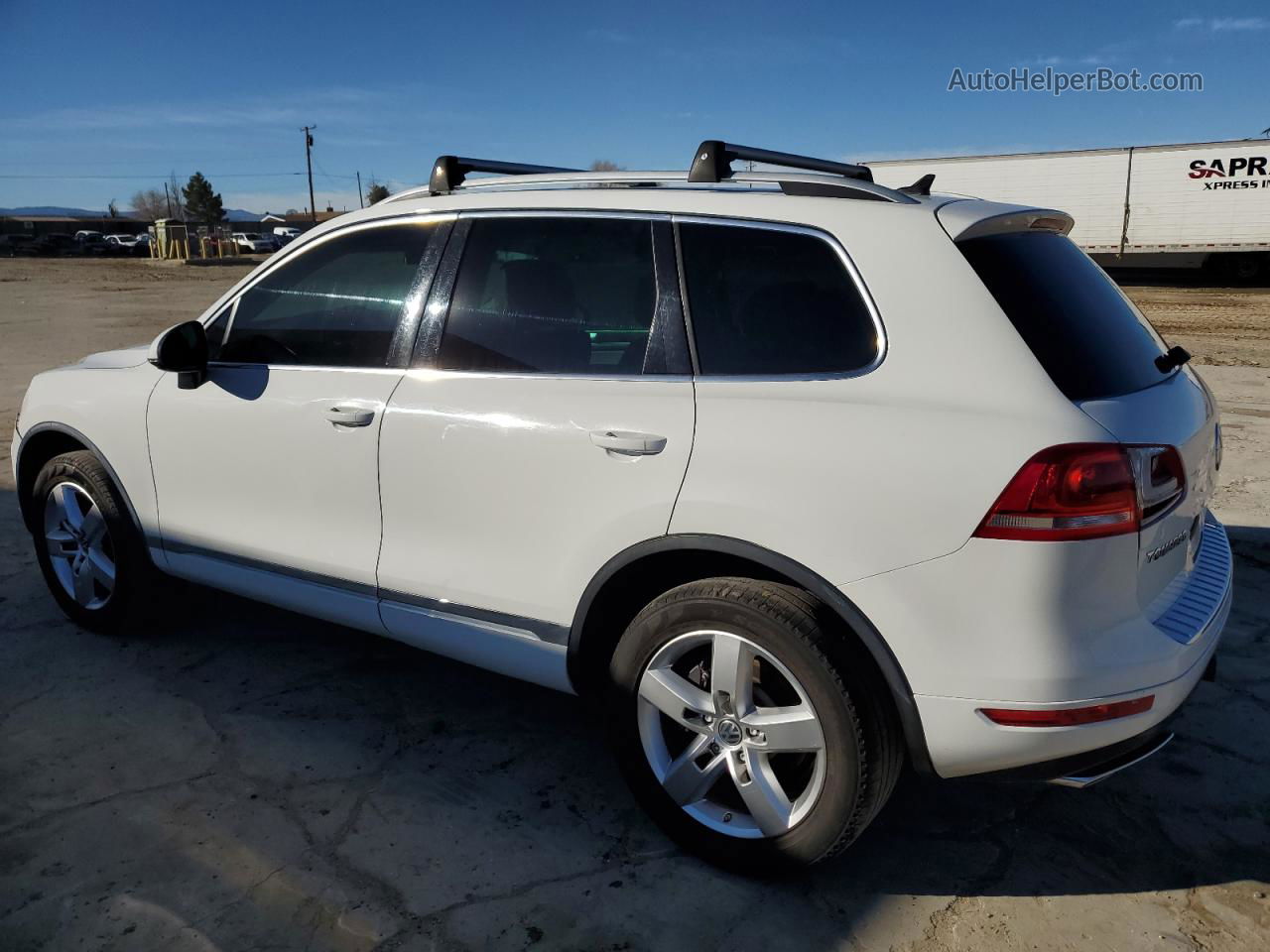 2013 Volkswagen Touareg V6 Tdi White vin: WVGEP9BP8DD010317