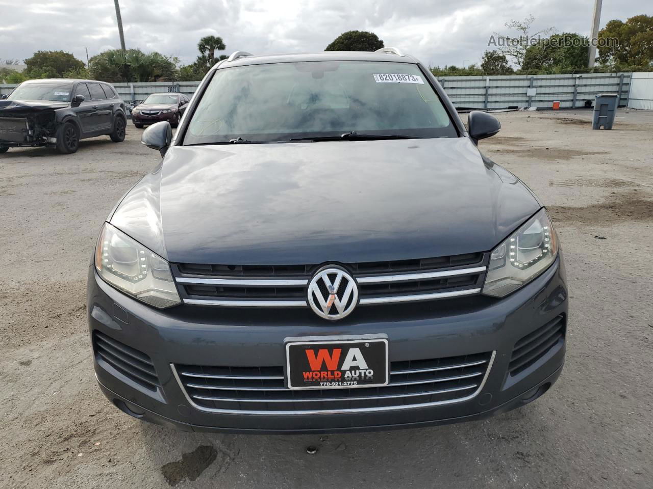 2013 Volkswagen Touareg V6 Tdi Gray vin: WVGEP9BP9DD010603