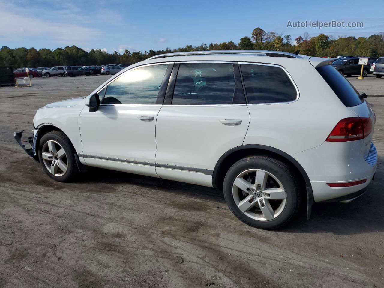 2014 Volkswagen Touareg V6 Tdi White vin: WVGEP9BP9ED005547