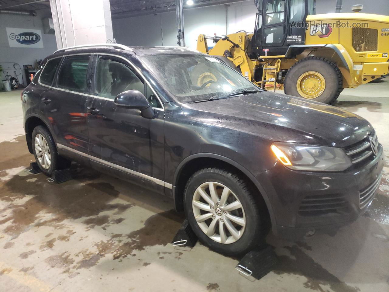 2014 Volkswagen Touareg V6 Tdi Black vin: WVGEP9BP9ED013812