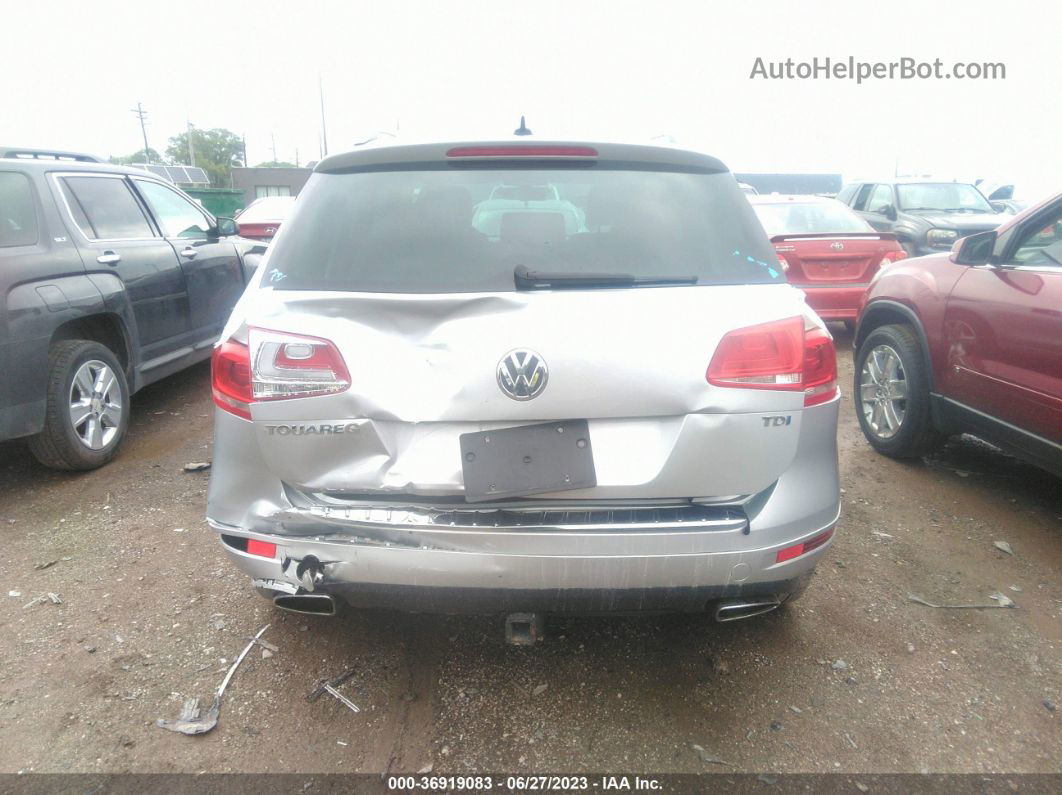 2014 Volkswagen Touareg Lux Gray vin: WVGEP9BPXED005427