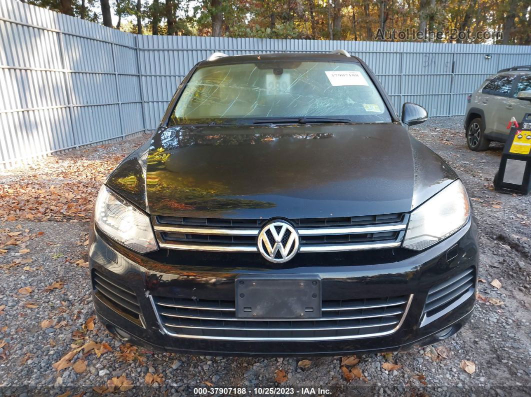 2014 Volkswagen Touareg Lux Black vin: WVGEP9BPXED012894