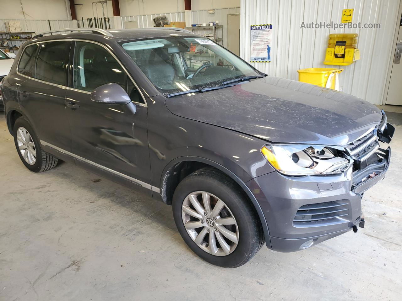 2012 Volkswagen Touareg V6 Gray vin: WVGFF9BP0CD003108