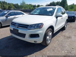 2012 Volkswagen Touareg Lux Белый vin: WVGFF9BP1CD001061