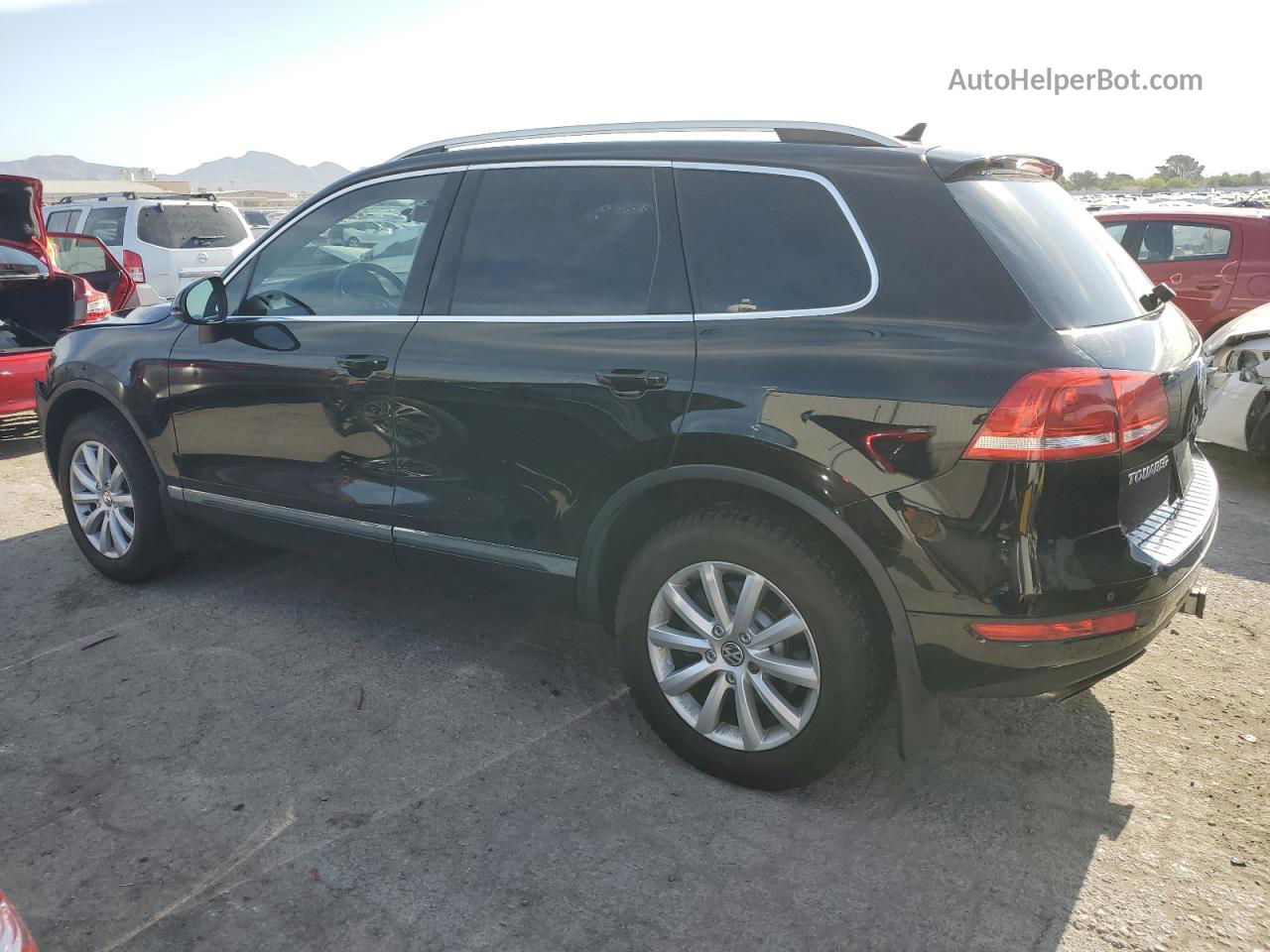 2012 Volkswagen Touareg V6 Черный vin: WVGFF9BP2CD004437