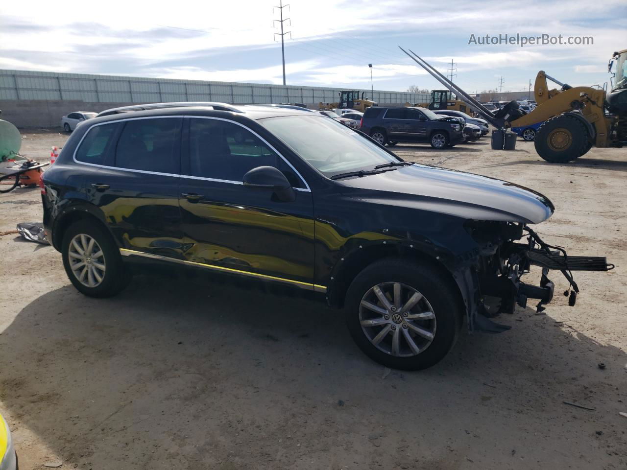 2012 Volkswagen Touareg V6 Черный vin: WVGFF9BP4CD003340