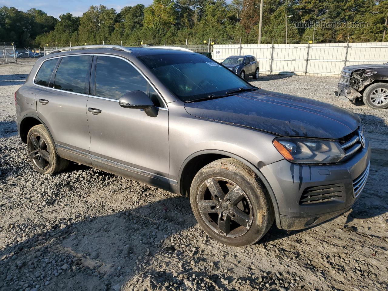 2013 Volkswagen Touareg V6 Gray vin: WVGFF9BP6BD000289