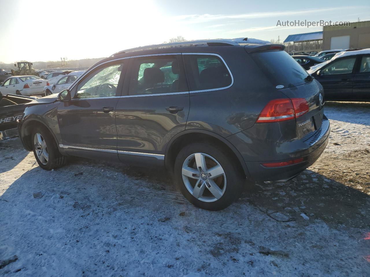 2012 Volkswagen Touareg V6 Серый vin: WVGFF9BP7CD001808