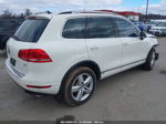 2012 Volkswagen Touareg Vr6 Lux White vin: WVGFF9BP7CD003154