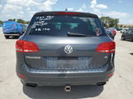 2012 Volkswagen Touareg V6 Серый vin: WVGFF9BP9CD004130