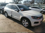 2012 Volkswagen Touareg Lux White vin: WVGFF9BPXCD001771