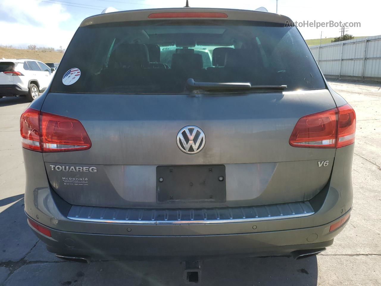 2012 Volkswagen Touareg V6 Серый vin: WVGFF9BPXCD003861