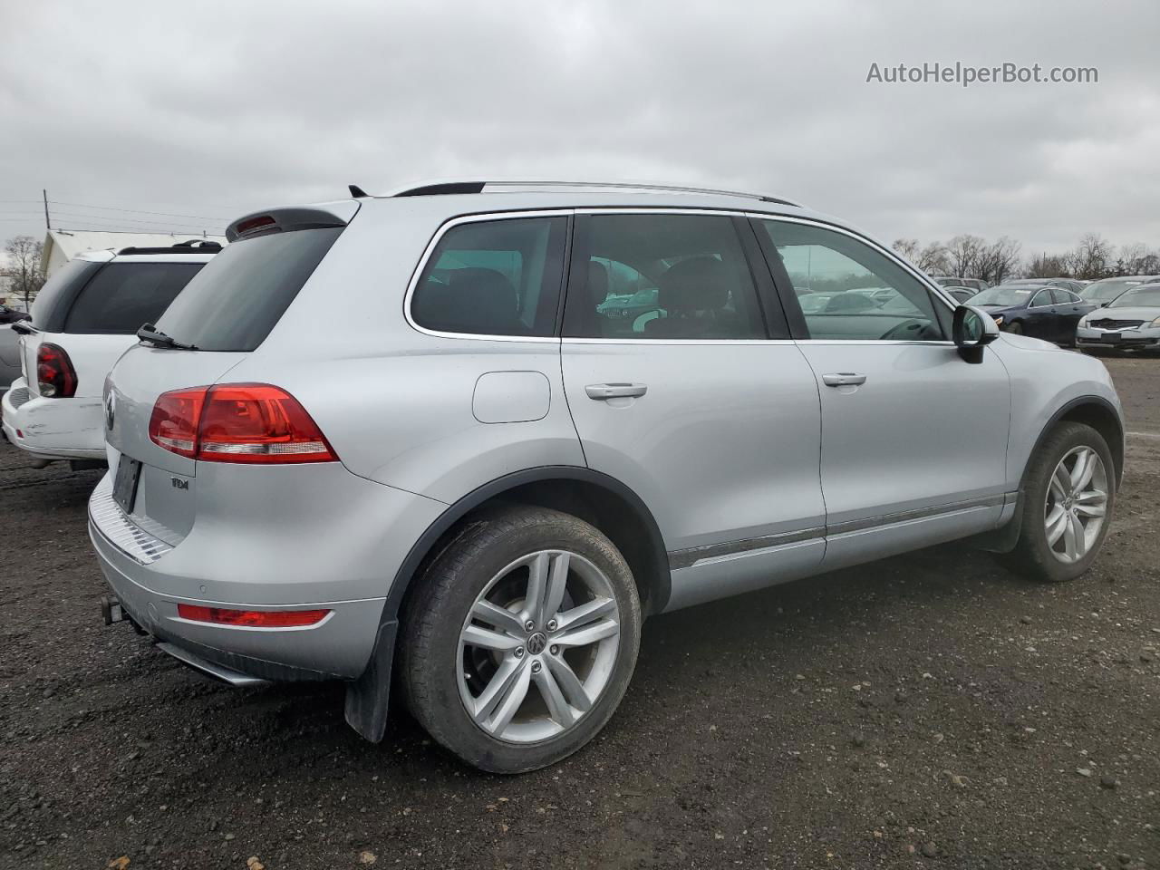 2012 Volkswagen Touareg V6 Tdi Silver vin: WVGFK9BP0CD002388