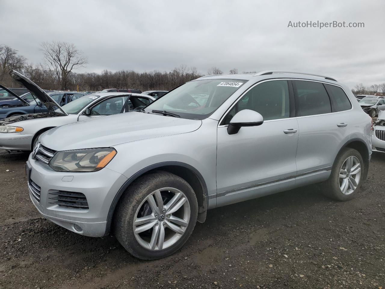 2012 Volkswagen Touareg V6 Tdi Silver vin: WVGFK9BP0CD002388