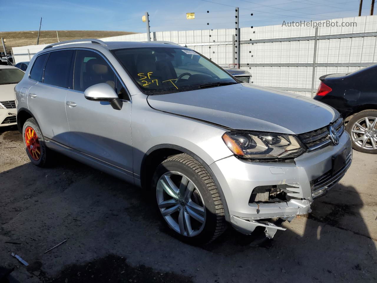 2012 Volkswagen Touareg V6 Tdi Silver vin: WVGFK9BP3CD003082