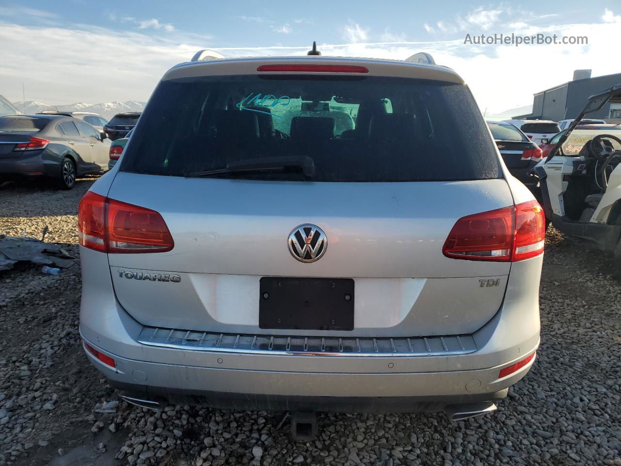 2012 Volkswagen Touareg V6 Tdi Silver vin: WVGFK9BP8CD002946