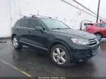 2012 Volkswagen Touareg Tdi Lux Черный vin: WVGFK9BP9CD000302