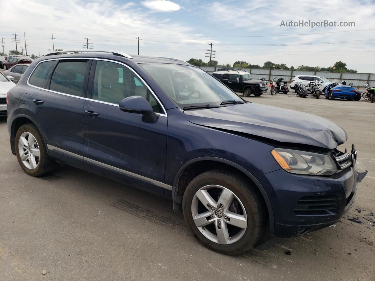 2012 Volkswagen Touareg V6 Tdi Blue vin: WVGFK9BP9CD000512