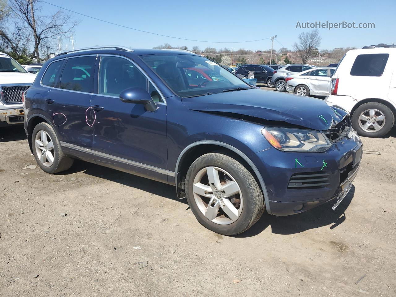 2012 Volkswagen Touareg V6 Tdi Blue vin: WVGFK9BP9CD001353