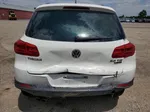 2016 Volkswagen Tiguan Comfortline Белый vin: WVGJV7AX4GW583136