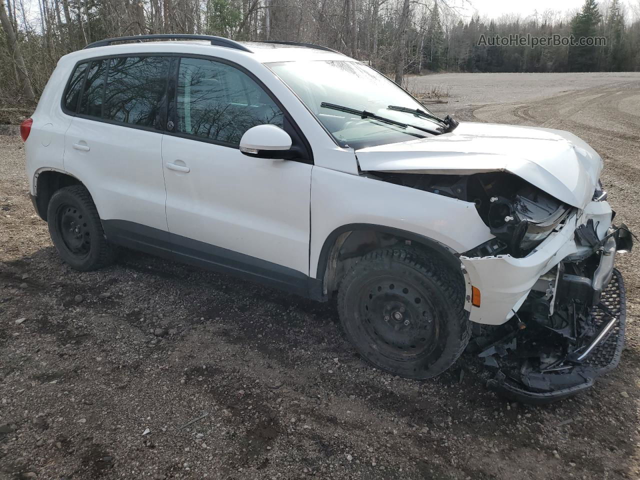 2017 Volkswagen Tiguan Wolfsburg White vin: WVGNV7AX0HK028789