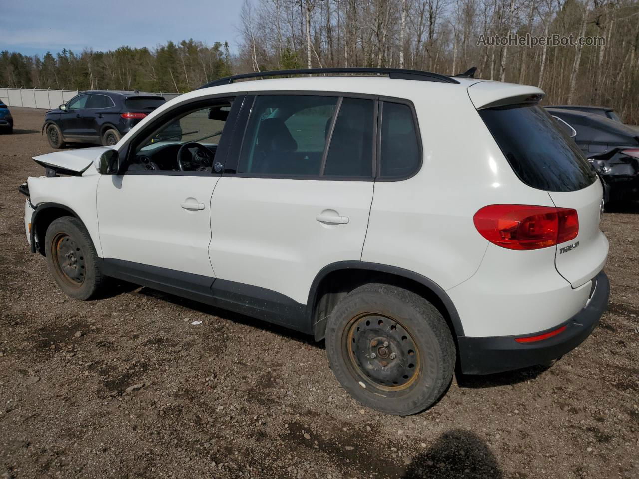 2017 Volkswagen Tiguan Wolfsburg White vin: WVGNV7AX0HK028789