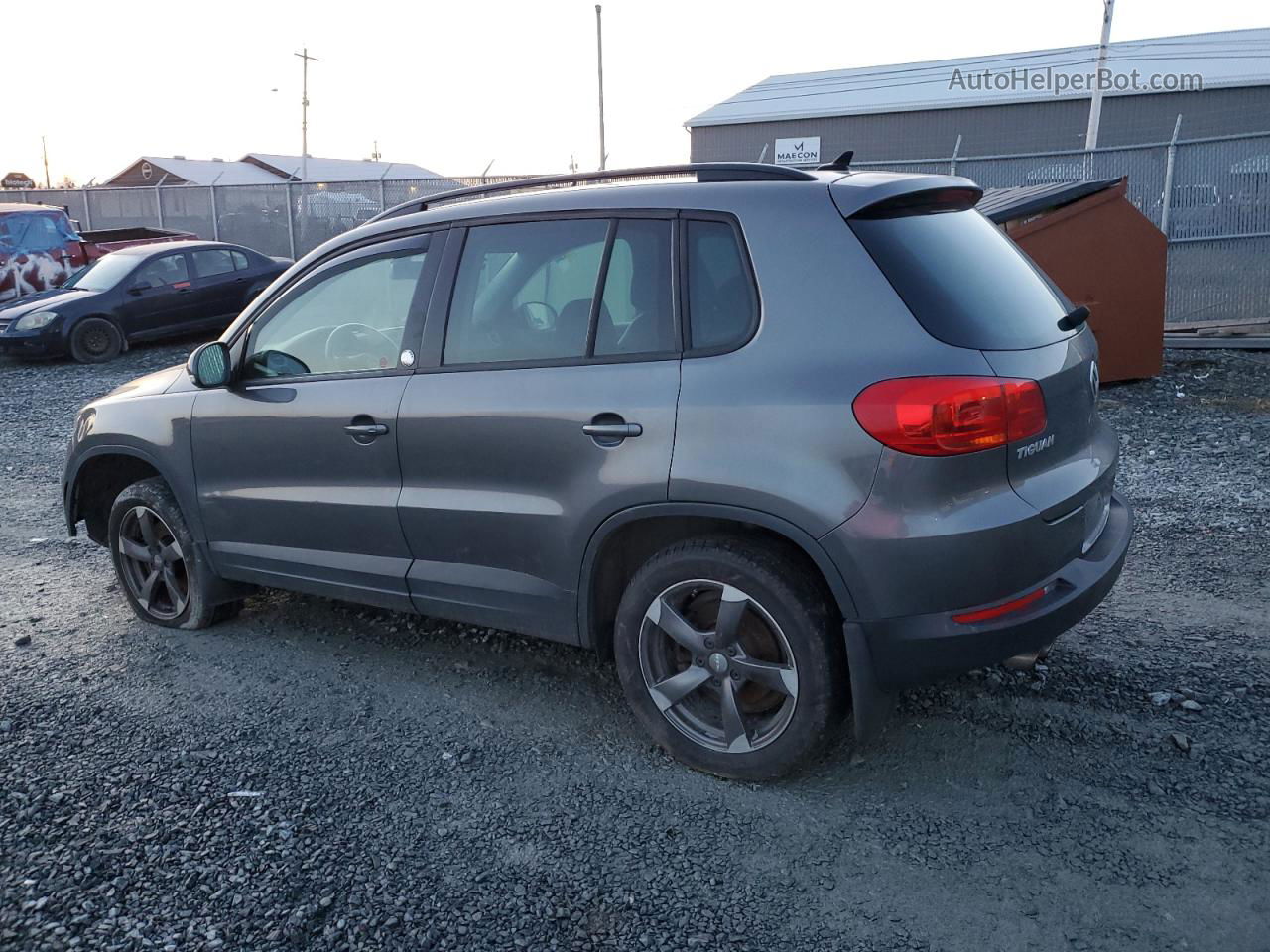 2017 Volkswagen Tiguan Wolfsburg Charcoal vin: WVGNV7AX5HK034359