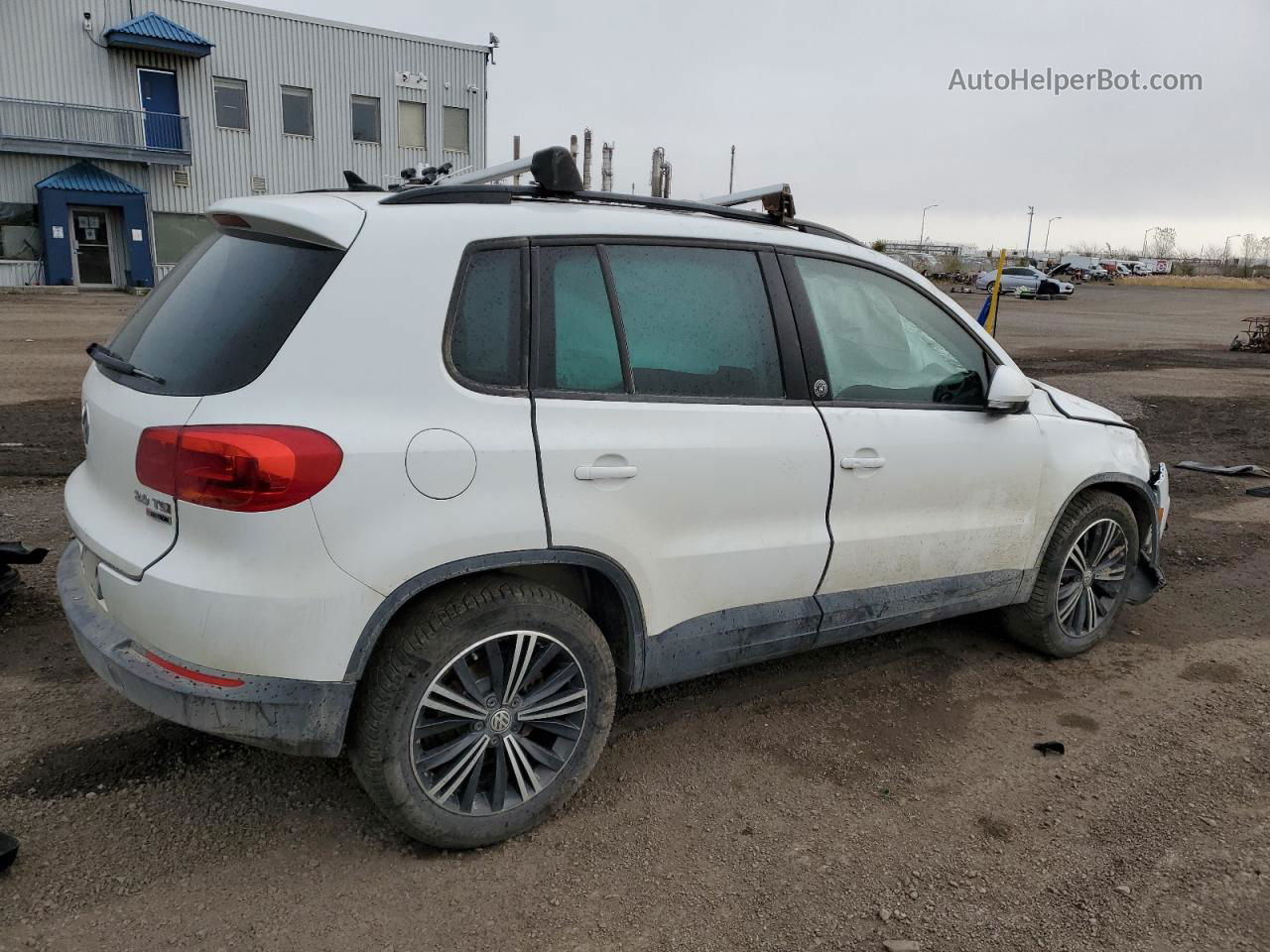 2017 Volkswagen Tiguan Wolfsburg Белый vin: WVGNV7AX6HK031051