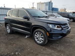 2017 Volkswagen Tiguan Wolfsburg Черный vin: WVGRV7AXXHW507327