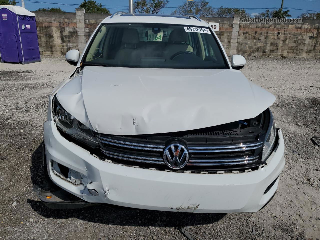 2017 Volkswagen Tiguan Wolfsburg White vin: WVGSV7AX2HK012483