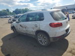 2017 Volkswagen Tiguan Wolfsburg White vin: WVGSV7AX6HK016357