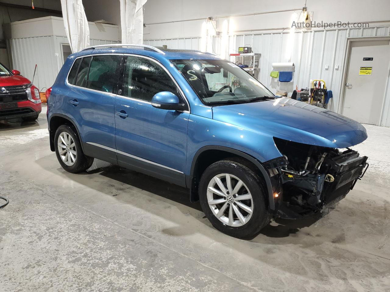 2017 Volkswagen Tiguan Wolfsburg Blue vin: WVGSV7AX9HW508986