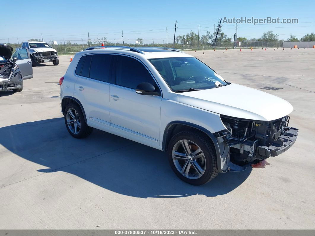 2017 Volkswagen Tiguan Sport Белый vin: WVGTV7AX2HK009734