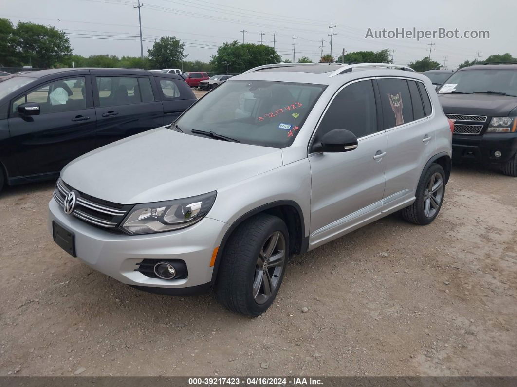 2017 Volkswagen Tiguan 2.0t Sport Серебряный vin: WVGTV7AX5HW504244