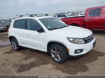 2017 Volkswagen Tiguan 2.0t Sport Белый vin: WVGUV7AX2HK029115