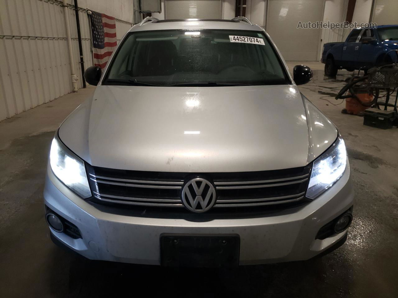 2017 Volkswagen Tiguan Sport Silver vin: WVGUV7AX6HK016349