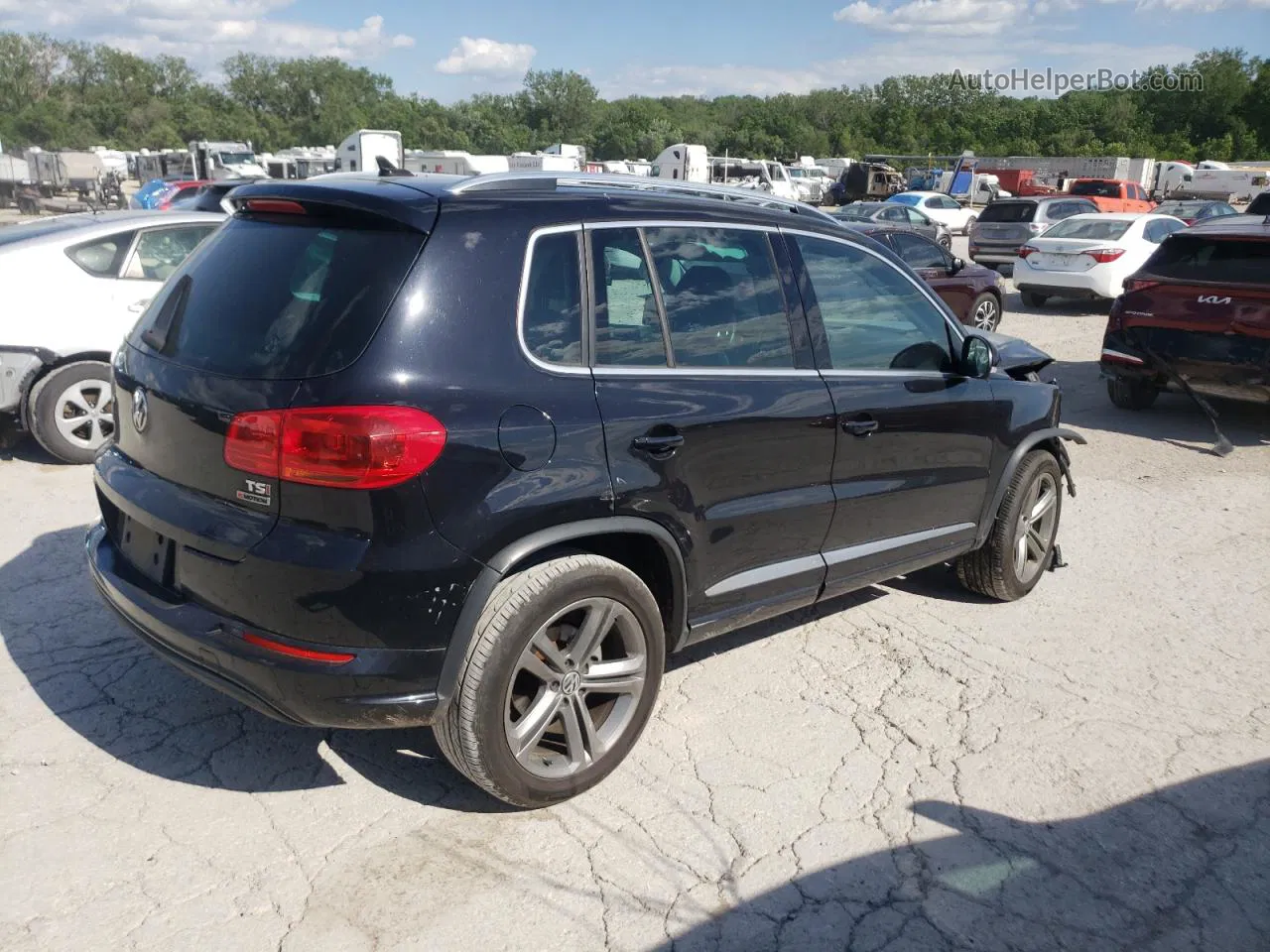 2017 Volkswagen Tiguan Sport Черный vin: WVGUV7AX7HK021995